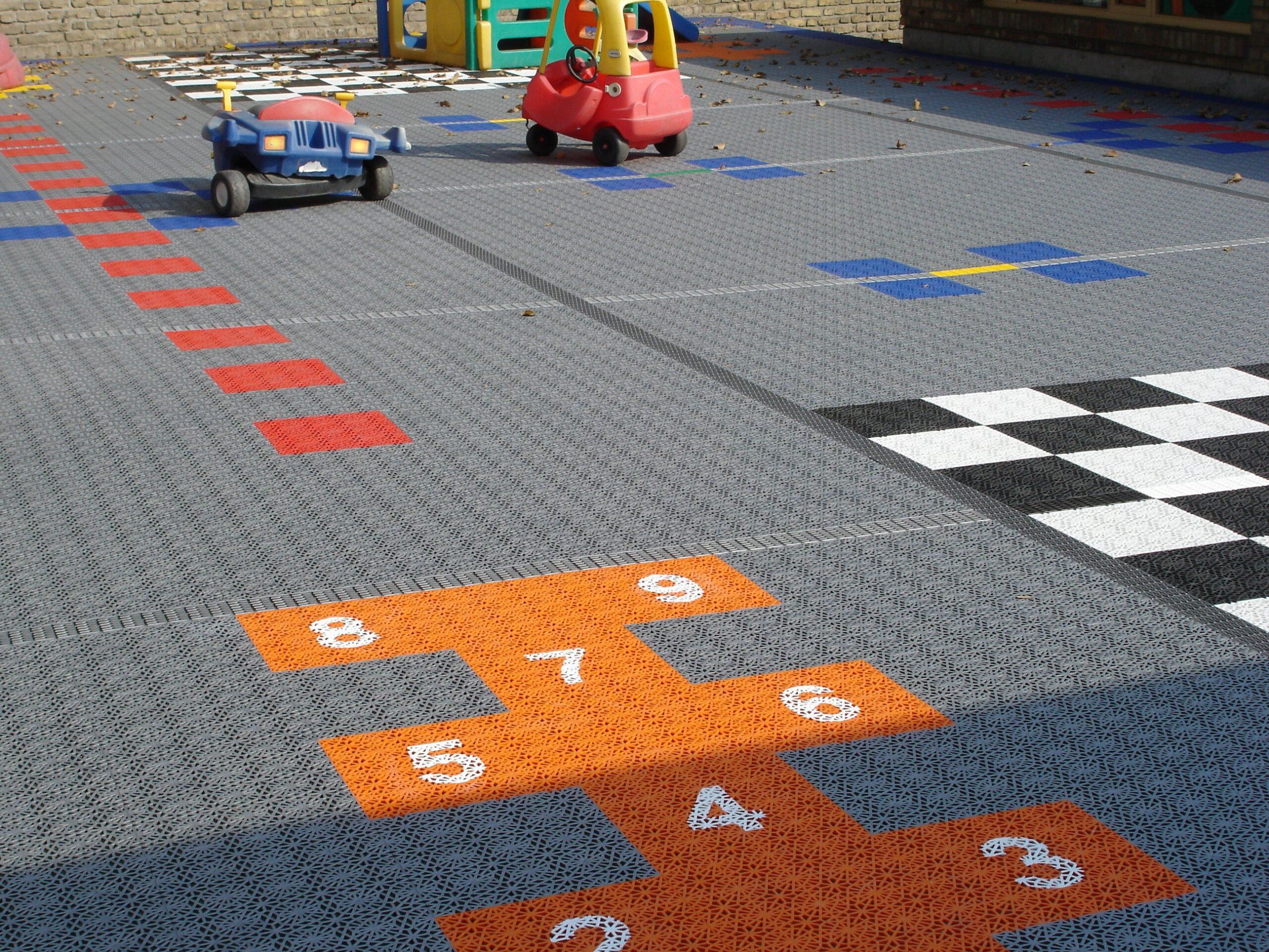 BritSchlTehran Playground 4
